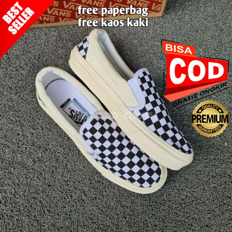 VANS SLIP ON CHECKERBOARD OG LX BW MADE IN CHINA PREMIUM IMPORT SEPATU SLIP ON VANS PRIA WANITA