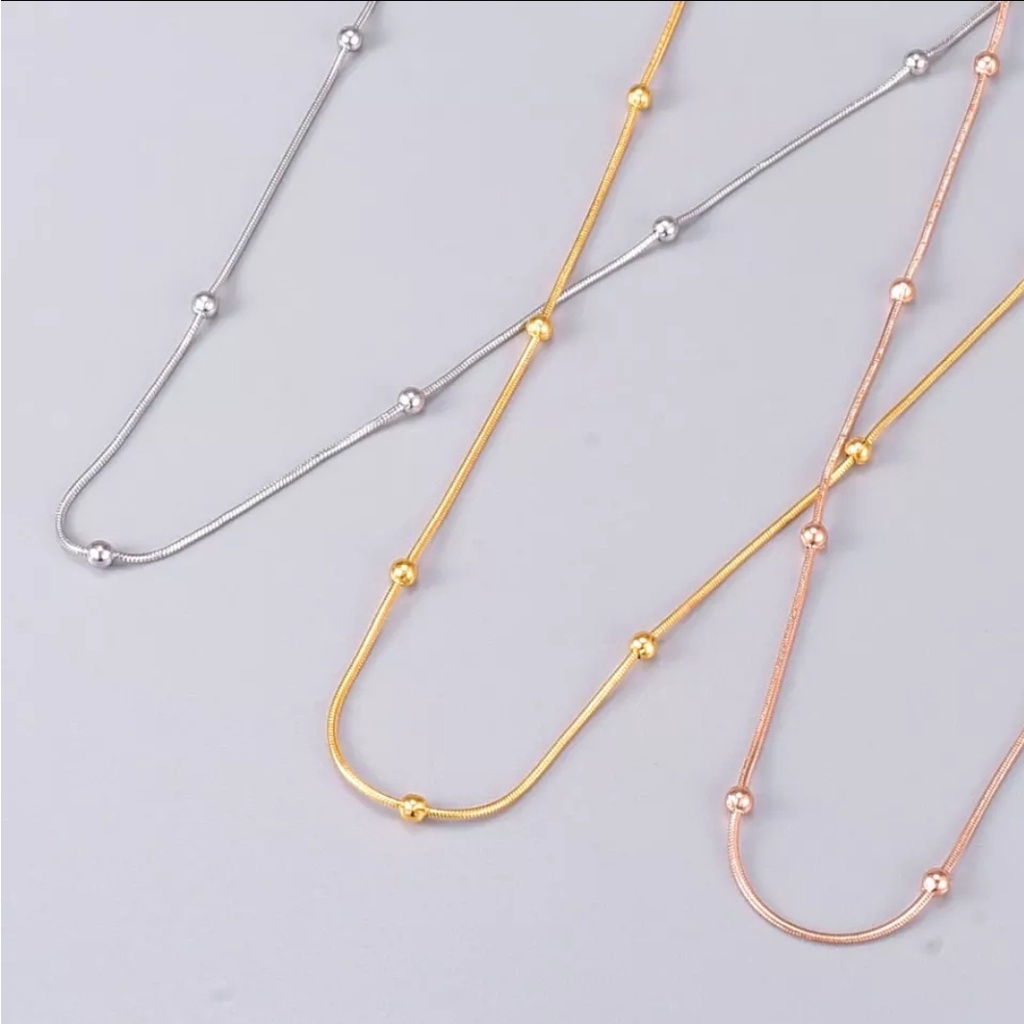 Kalung Titanium Model Rantai Tulang Ular Aksen Minimalis Bola Bulat Rose Gold, Gold dan Silver