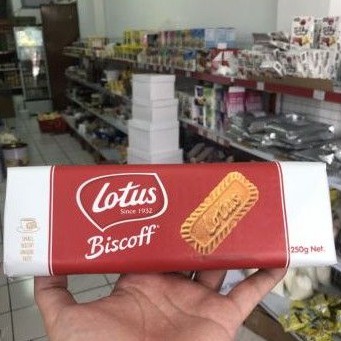 

biscuits lotus biscoff 250gram biscoff cookies biscuits graham utuh whole
