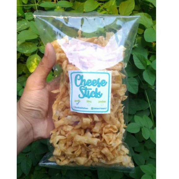 

CHEESE STICK / STIK KEJU BUTITAKITCHEN 150 gram