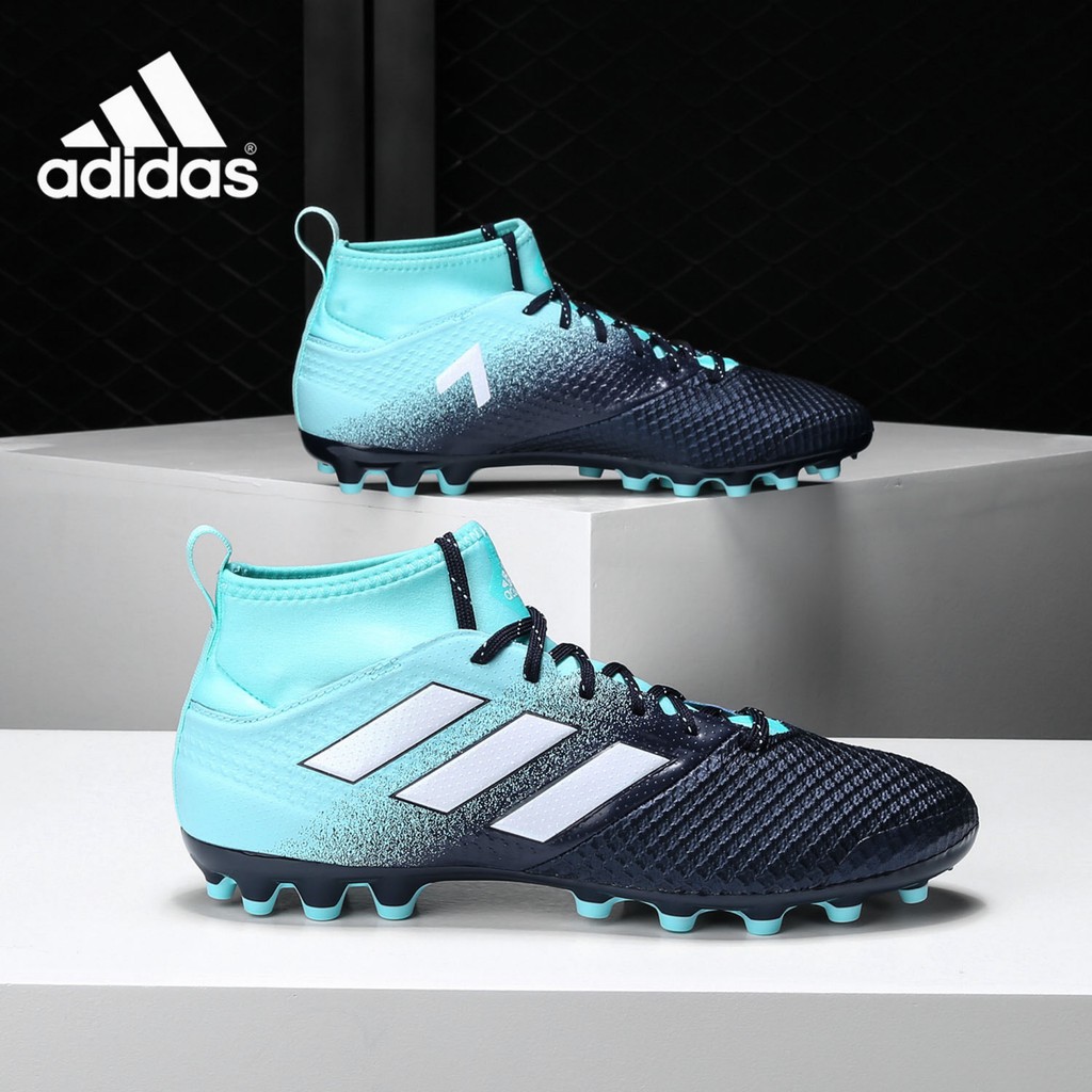 17.3 adidas boots