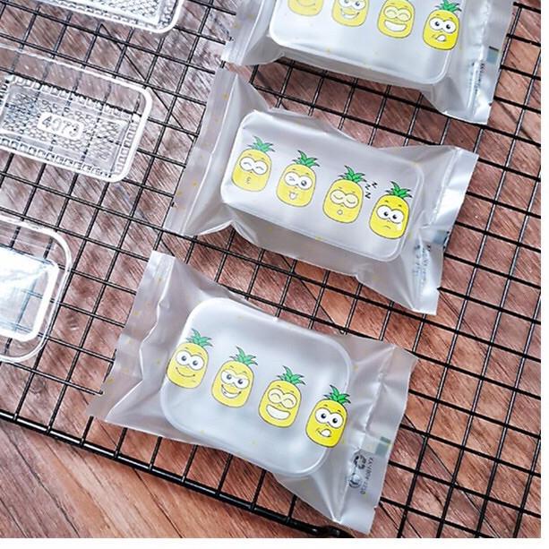 

PLASTIK COOKIES NASTAR TRANSPARANT MINI 7x12CM