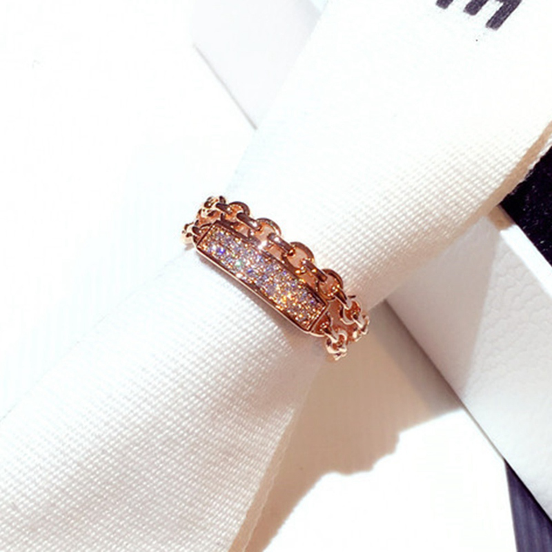 Cincin Kreatif dengan Micro paved Link untuk Pasangan