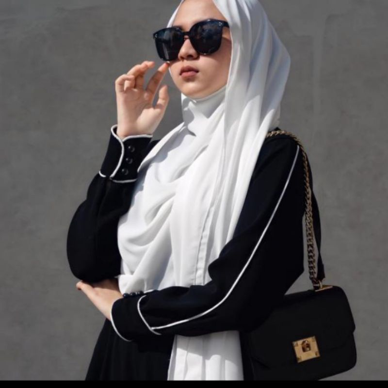 Abaya Gamis Hitam, Dress hitam cantik,  List Putih Simple