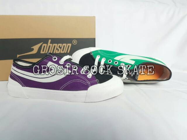 Sepatu Johnson Galaxy Pro Low Cut Rainbow