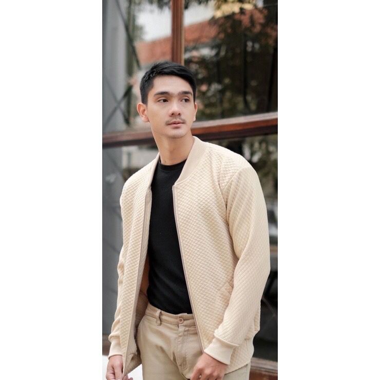 COMFY JACKET / JAKET COMFY PRIA / JAKET BOMBER COMFY / COMFY JAKET PREMIUM