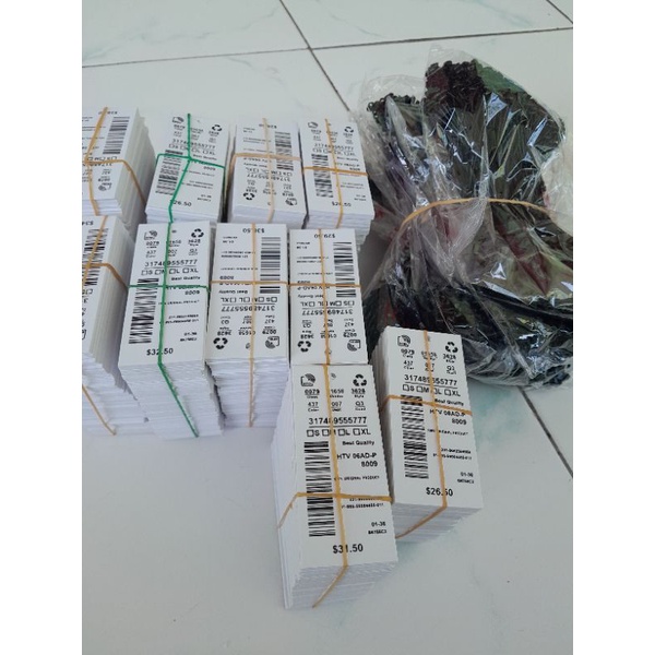 

hangtag baju bonus tali (harga grosir Rp. 70,-) barcode dollar samping hangtag korea hang tag korea hang tag baju hendtek handtag handstag hentek nametag label baju