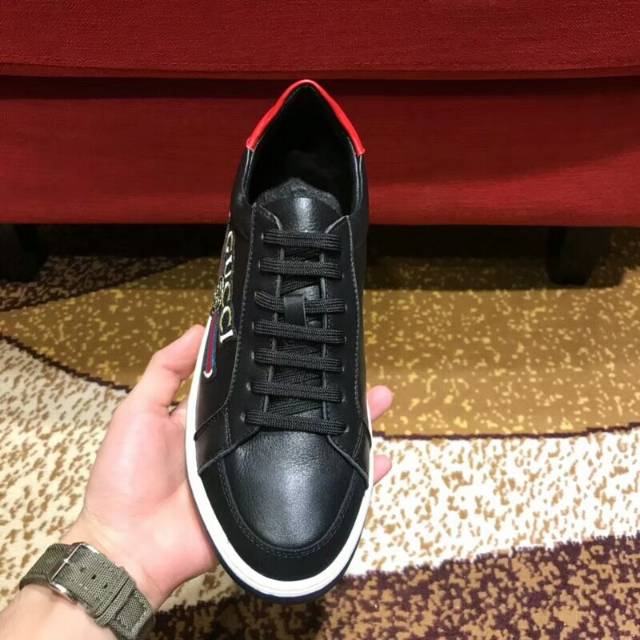 SEPATU SNEAKERS GUCCI MIRROR PRIA KULIT