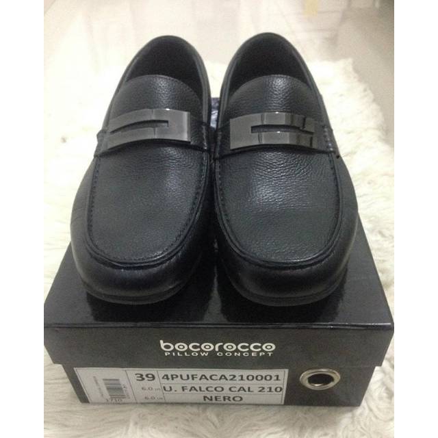 Preloved sepatu shoes Bocorocco 
U. falco CAL 210 sepatu kantor/party