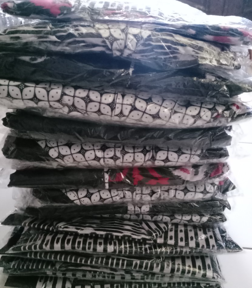 New Kemeja Batik Slimfit Lengan Panjang Exclusive Butik Motif Bata Silver
