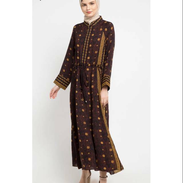 Kamilaa Itang Yunasz sale