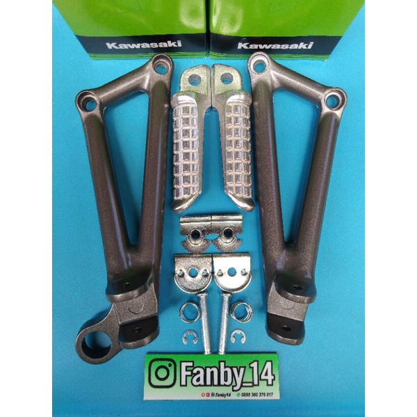 Step FootStep Belakang Ninja RR New Fulset Original Kawasaki