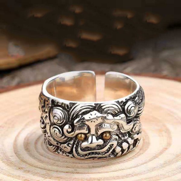 Cincin Keberuntungan Bahan Tembaga Lapis silver Gaya Retro Untuk Hadiah