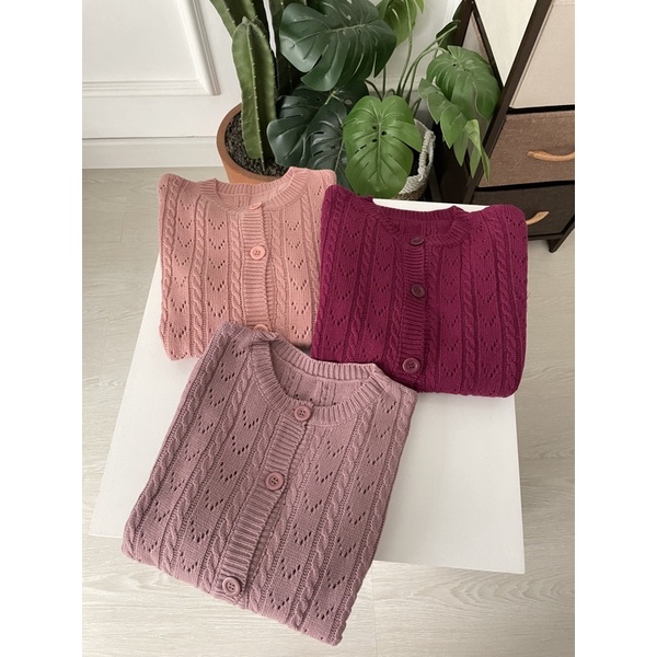 Catty Cardigan Motif-1