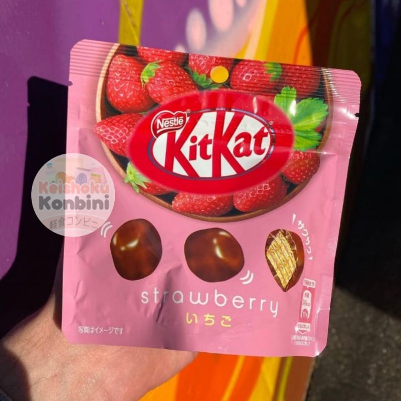 Kit Kat Strawberry Chocolate Cube Minipack 45g / snack jepang / snack impor / coklat impor / biskuit