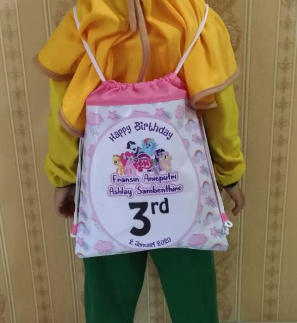 

Tas ultah goodie bag ulang tahun anak tas serut spiderman spiderman Super Hero Batman kids gratis