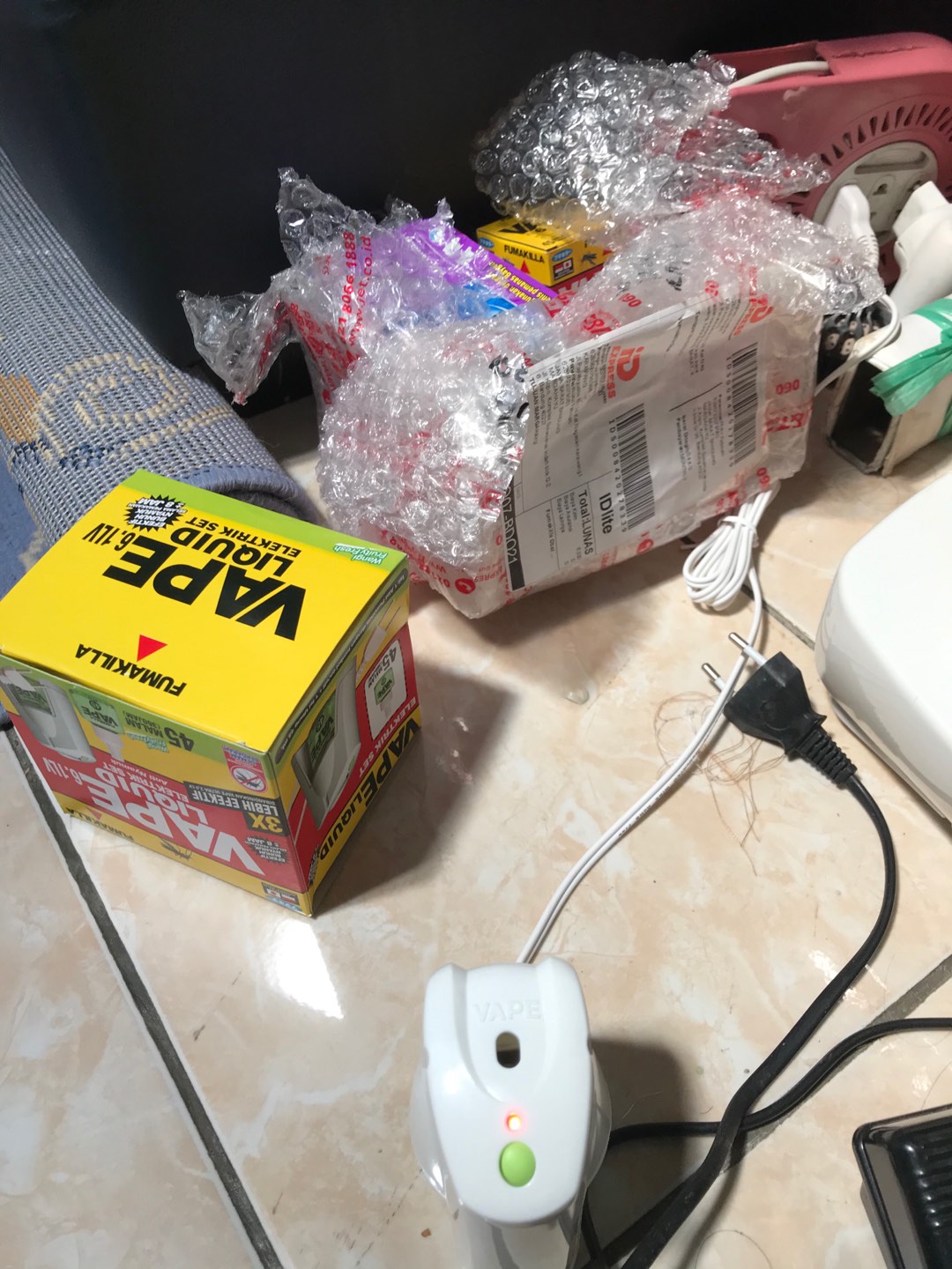 Fumakilla Obat Anti Nyamuk Vape Elektrik 45 Malam+liquid Alat Gratis Fruty Fresh