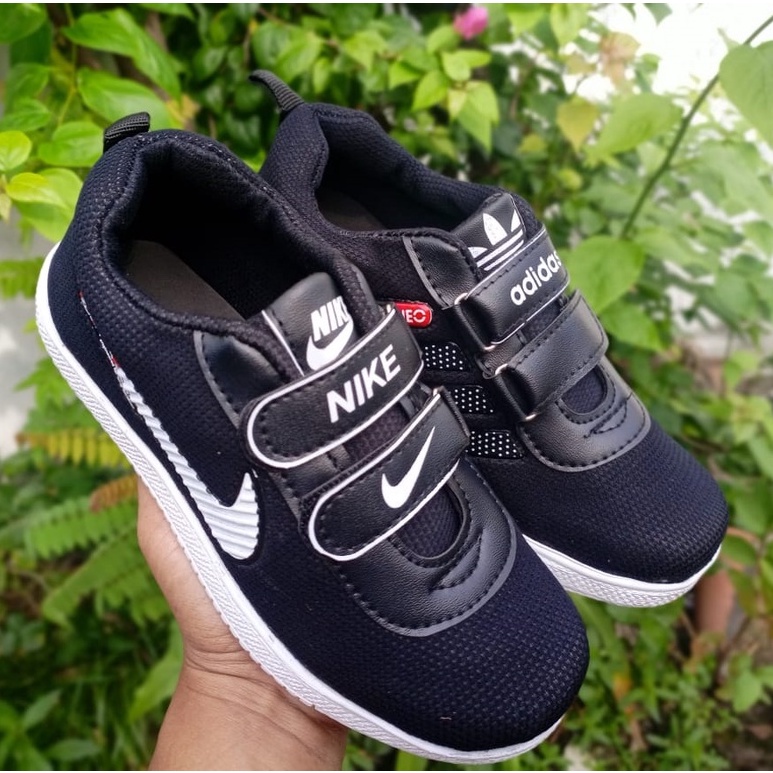 SEPATU ANAK SEKOLAH NEO HITAM KRETEKAN TANPA TALI SNEAKERS TERBARU TERMURAH DI SHOPEE