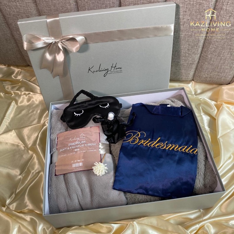 

Hampers Bride Kazliving