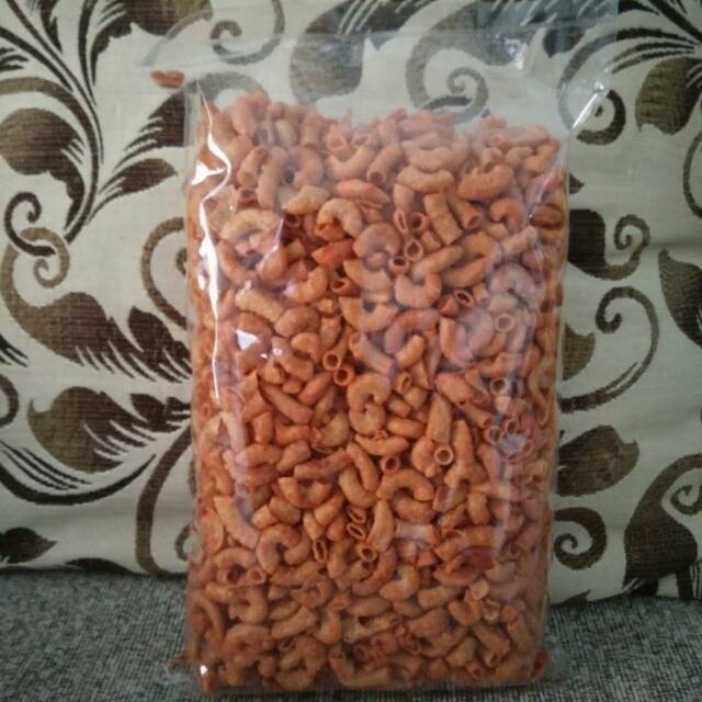 

Macaroni pedes 500gr (snack kiloan) pedas dan renyah banget