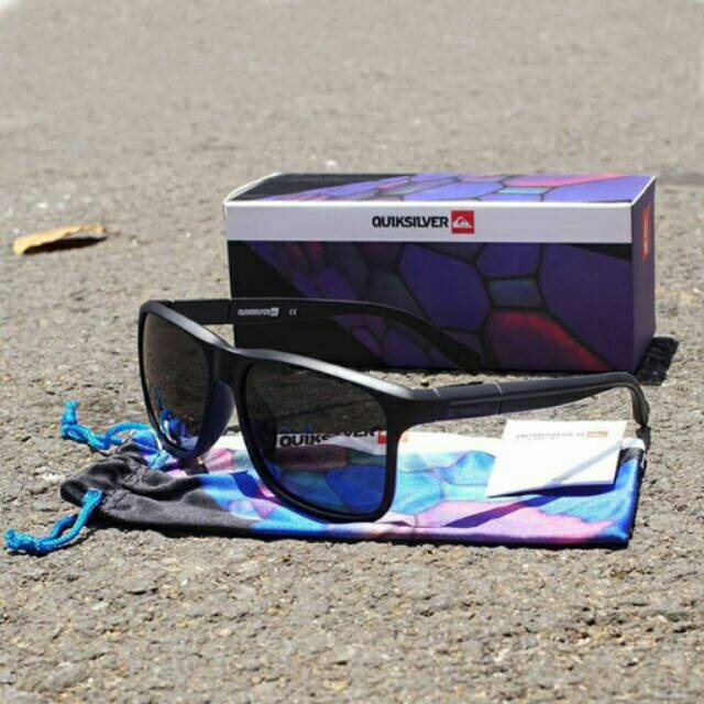 Kacamata Quicksilver 031