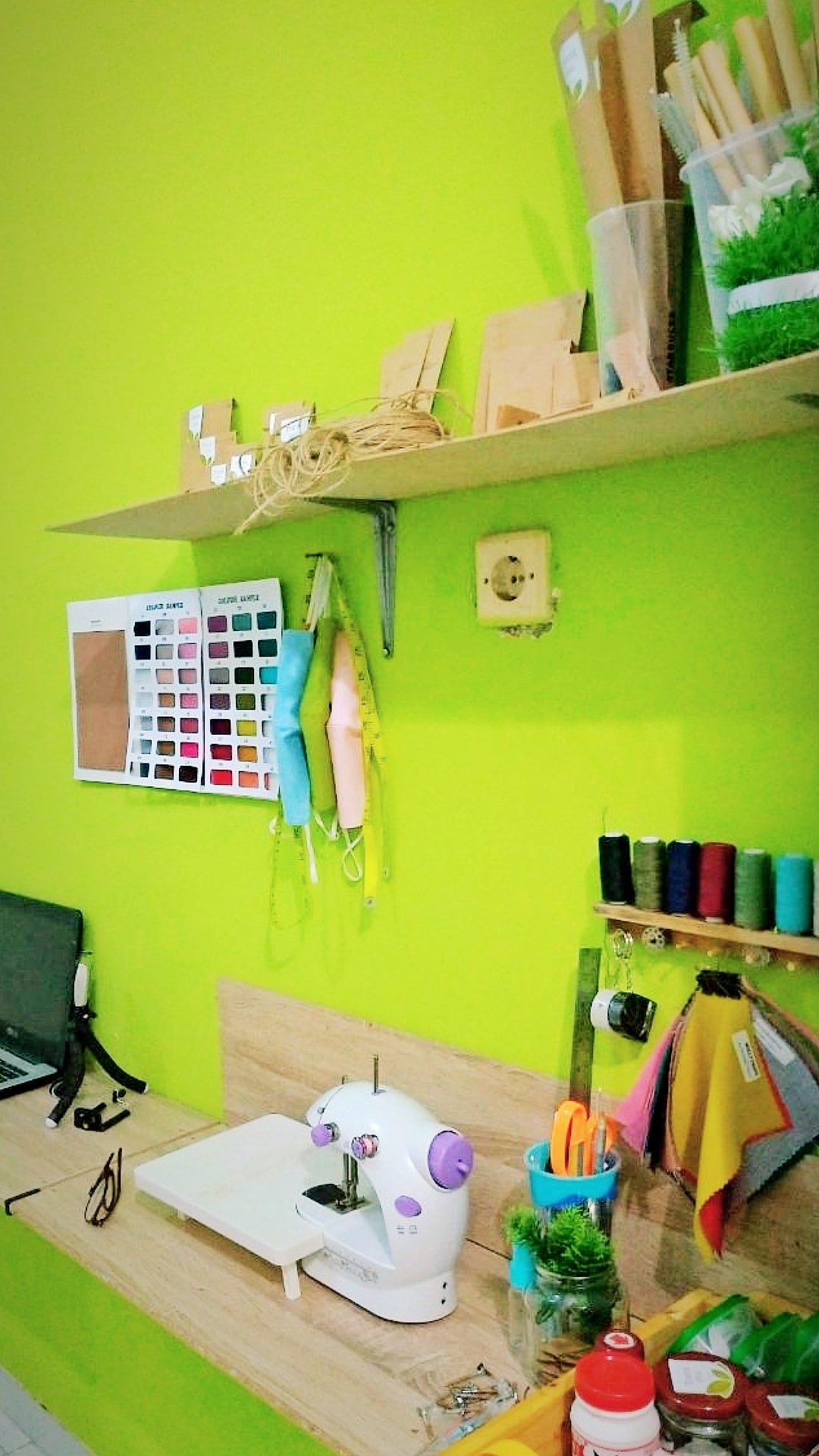 10pcs Paku Beton Tembok Nails Marabu Putih 1 2,5cm 2,5 Cm