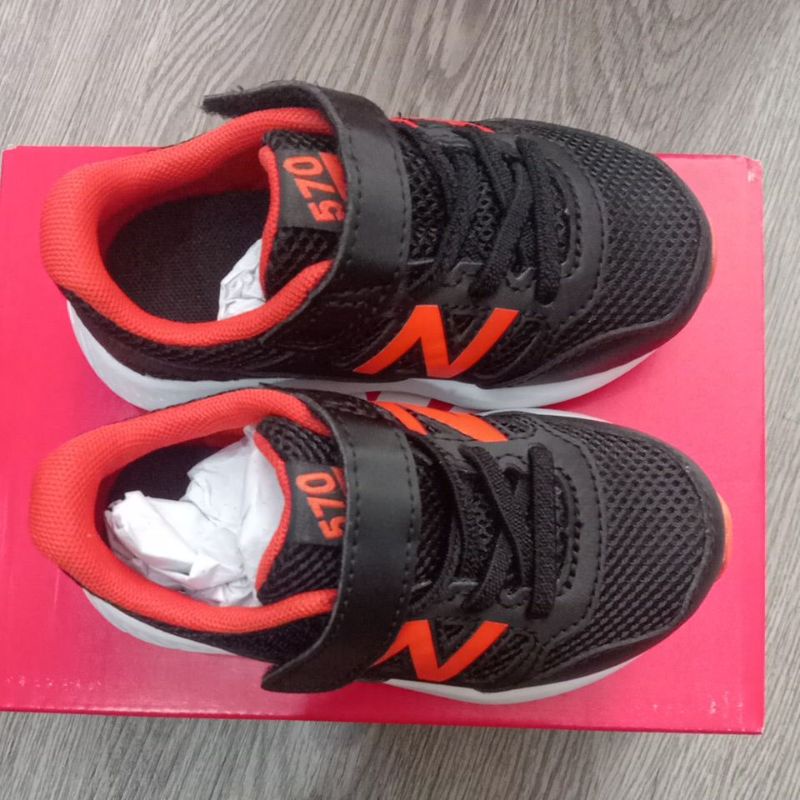 Sepatu New Balance IT570CRZ