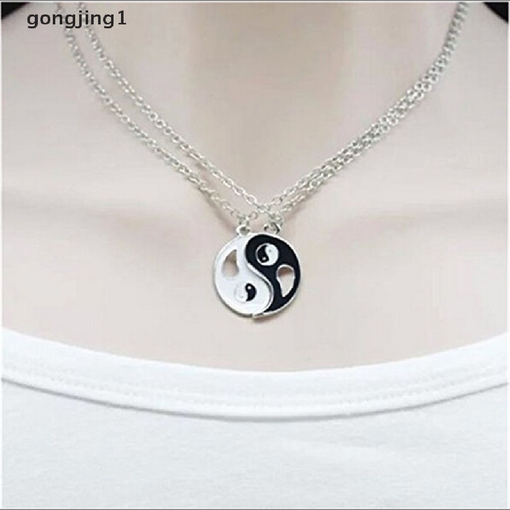 2pcs Kalung Liontin Yin Yang Warna Hitam Putih Untuk Hadiah Persahabatan