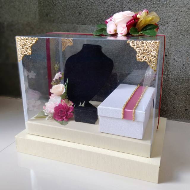 Box Perhiasan Seserahan Hantaran kotak uang Shopee Box Perhiasan Seserahan Hantaran kotak uang Shopee
