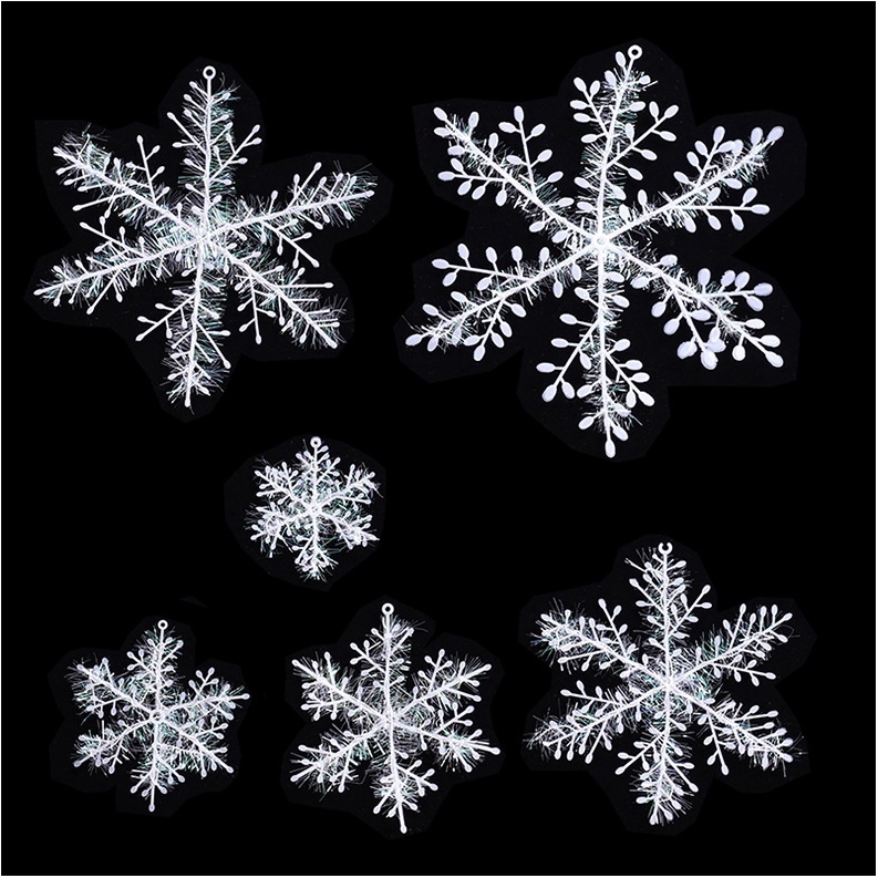 30pcs Ornamen Desain Snowflakes Bahan Plastik Untuk Dekorasi Pohon Natal