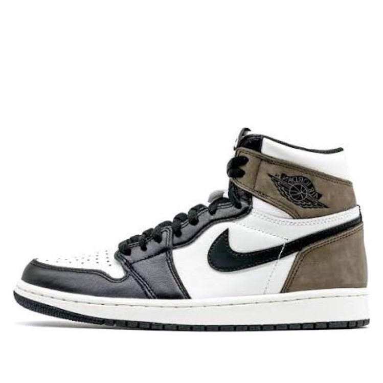 Air Jordan 1 Dark Mocha Mirror