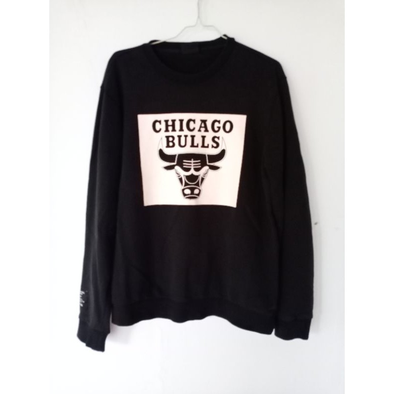 crewneck chicago bulls sweater chicago bulls second original