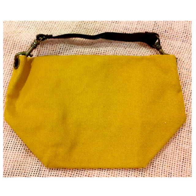 TAS KUNING WANITA