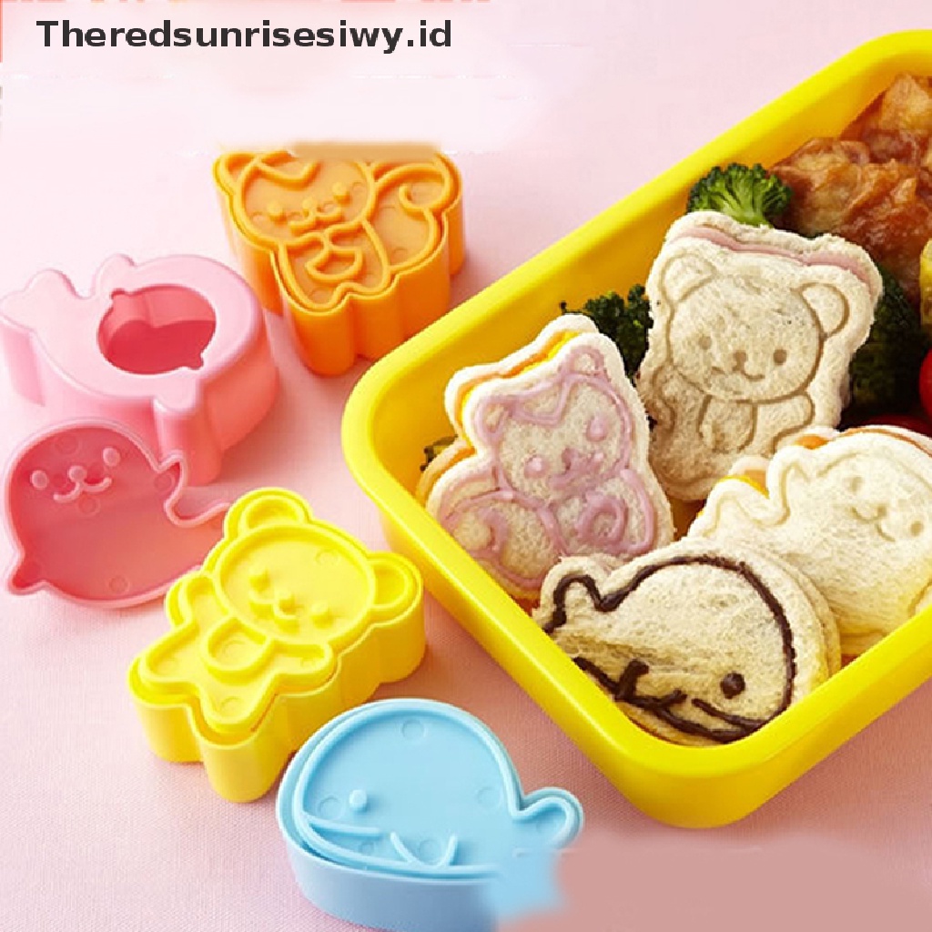 # Alat Rumah Tangga # 4pcs / Set Cetakan Pemotong Sandwich / Cookies / Kue Kering Bentuk Lumba-Lumba / Tupai / Beruang