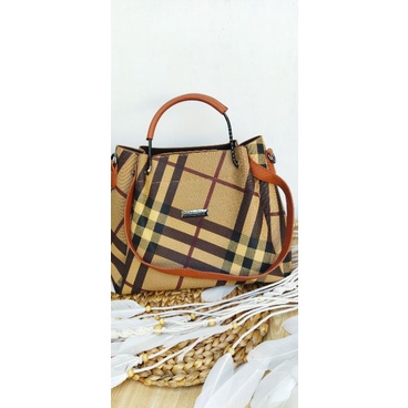 BURBERRY PRELOVED/TAS SECOND BURBERRY