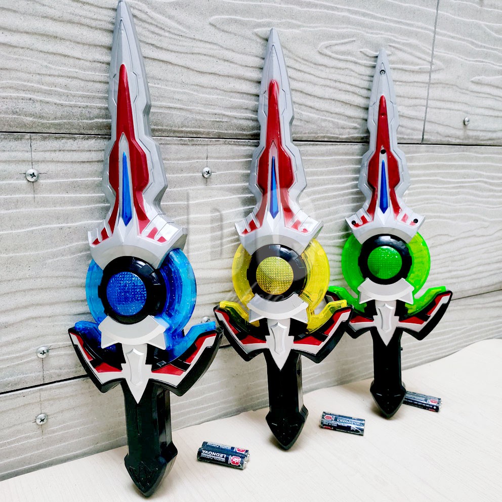 Ultraman Sword LED Mainan Pedang Ultraman Lampu Termasuk Baterai