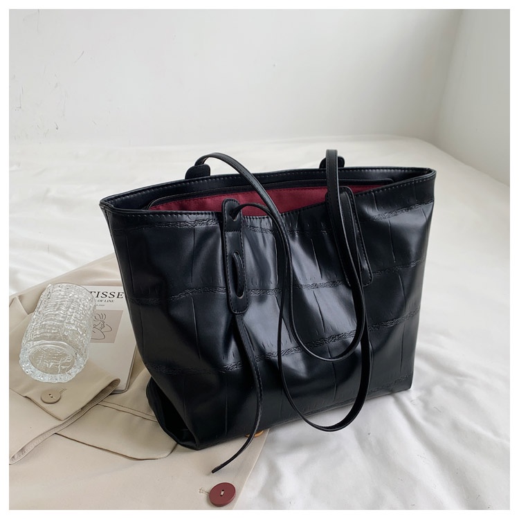 038 Fashion  Handbag Tas Selempang Wanita Import (1 KG MUAT 2)tas SHOULDER BAG Fashion Elegant wanita import terbaru 1kg bisa 2 tas import