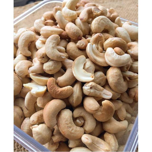 

Kacang mede panggang Roasted cashew 250gram