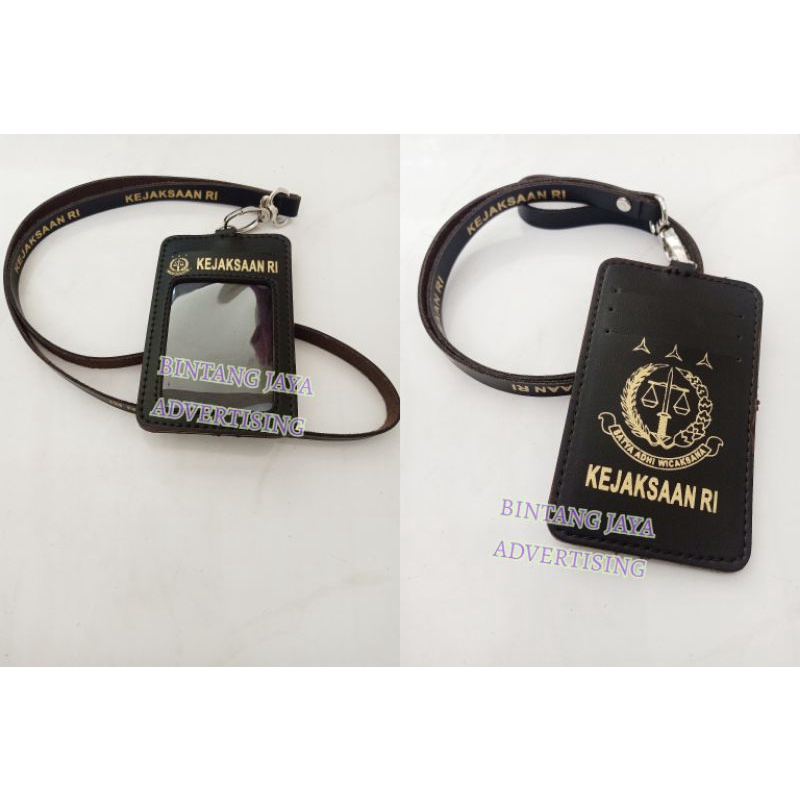 

ID CARD NAME TAG TALI KEJAKSAAN RI HITAM DOFF 4 SLOT CARD