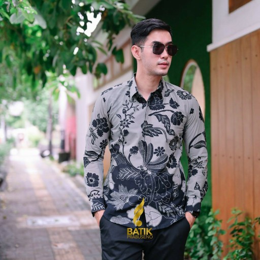 Ranu Kumbolo Kemeja Batik Pria Lengan Panjang Slimfit Katun Printing Hem Baju Seragam Kantor Modern
