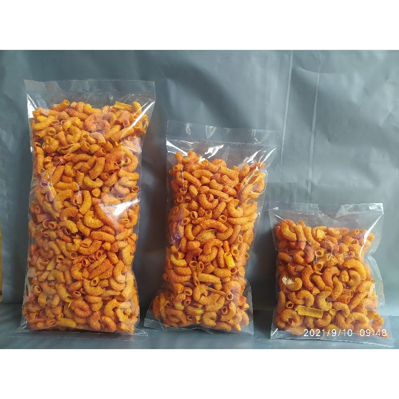 

Makaroni usus / makaroni bantet pedas garing, renyah, gurih, snack makaroni