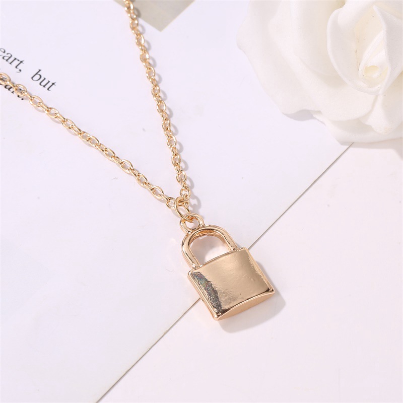 [MHANG]COD Kalung Kunci Fashion Korea Fashion Wanita Sederhana Kalung Murah Necklace Ladies Clavicle Chain