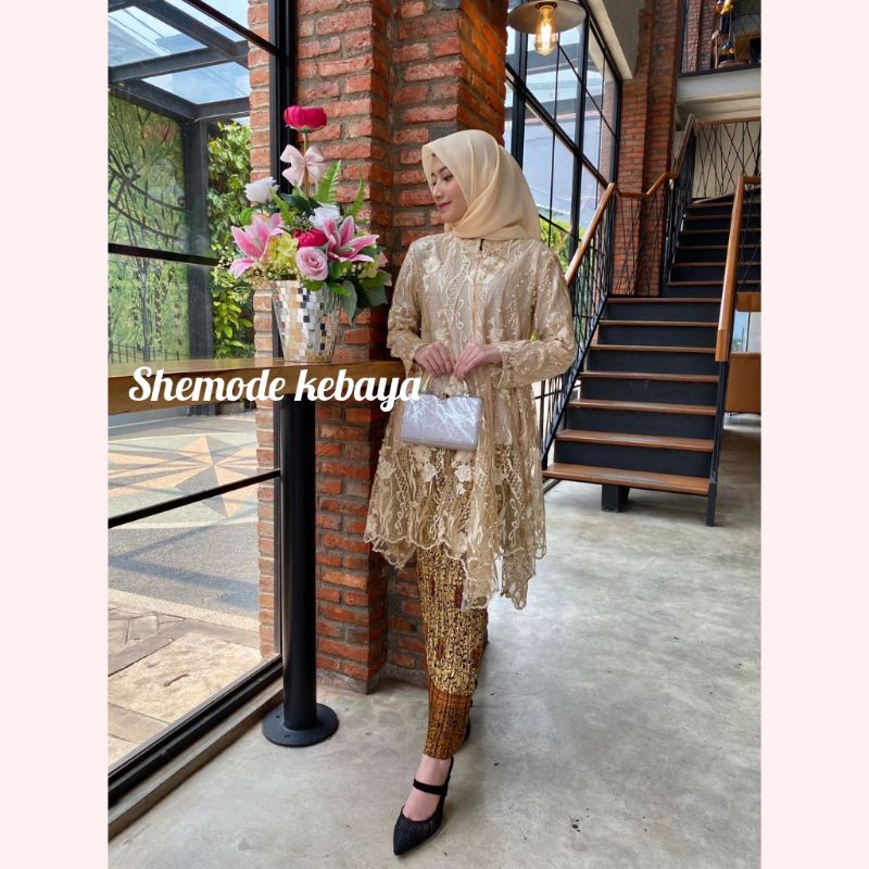 [REALPICT]TUNIK FLOY/KEBAYA PESTA/KEBAYA WISUDA