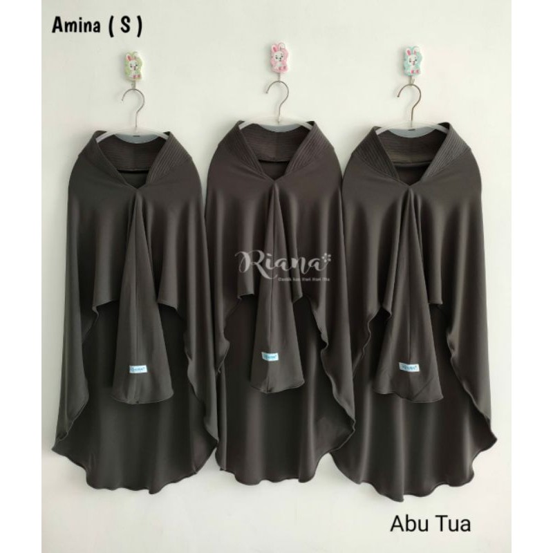 HIJAB RIANA TERNYAMAN-Abu tua