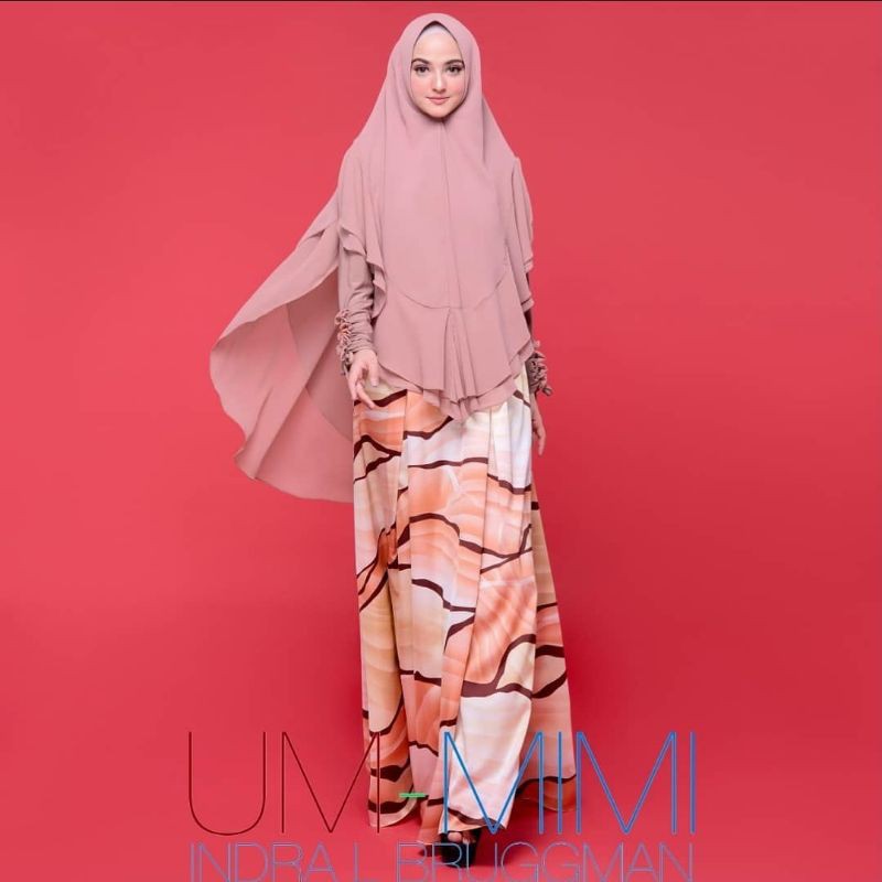 Tatiana Syari by Ummimi Indra L Bruggman