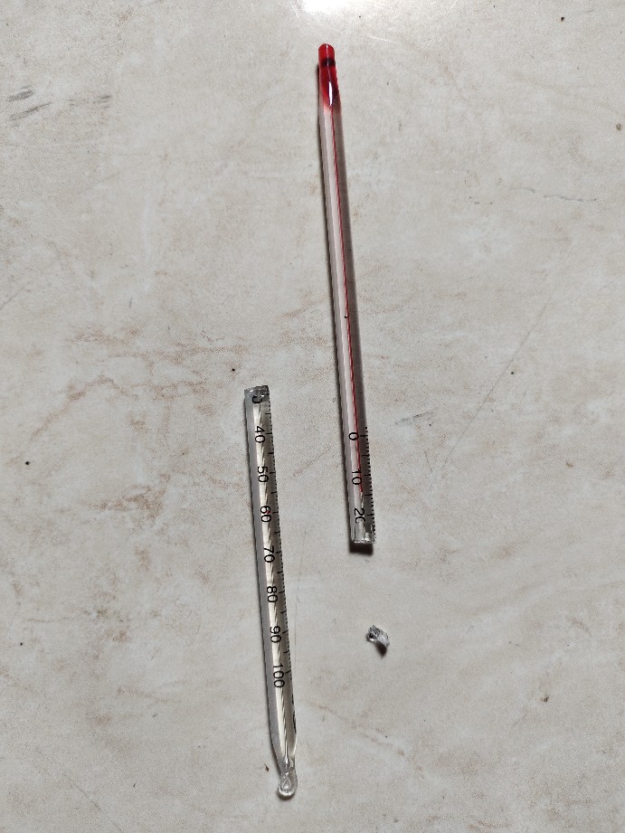 Termometer Kaca Skala 0-100 Derajat Celcius Panjang 200mm Untuk Laboratorium