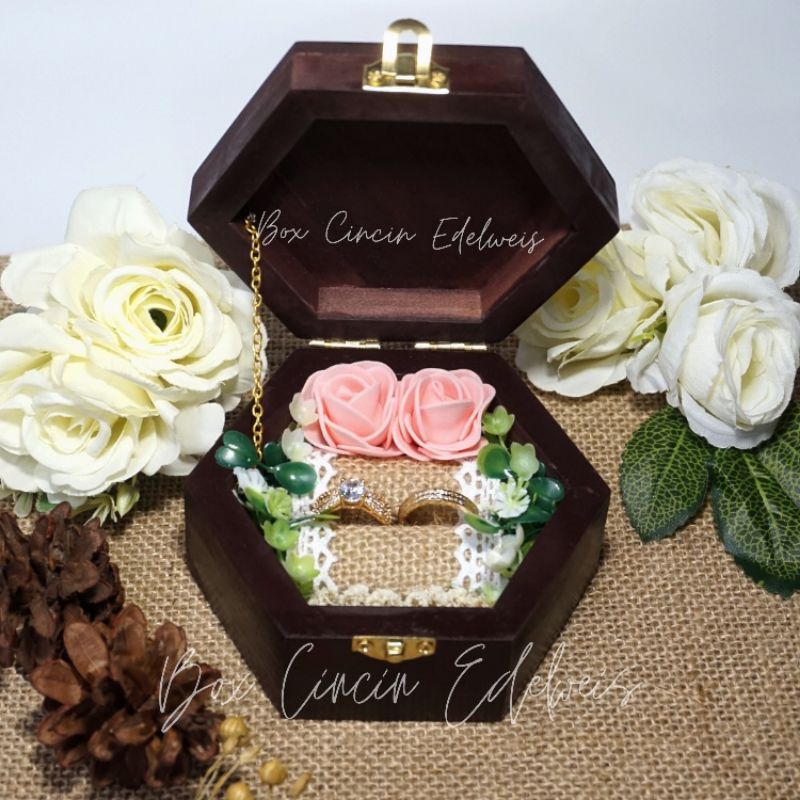 RING BOX/ KOTAK CINCIN/ BOX CINCIN SEGI 6 / RING BEARER/ BOX HEXAGONAL FULL KAYU