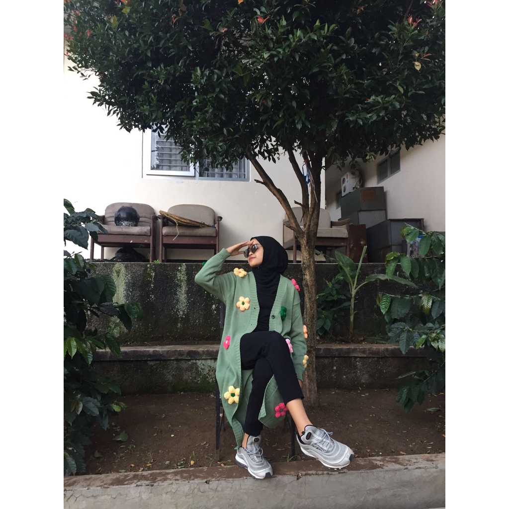 LONG CARDIGAN RAJUT  BUNGA FULL BELAKANG  APLIKASI GEMBUL  TERBARU