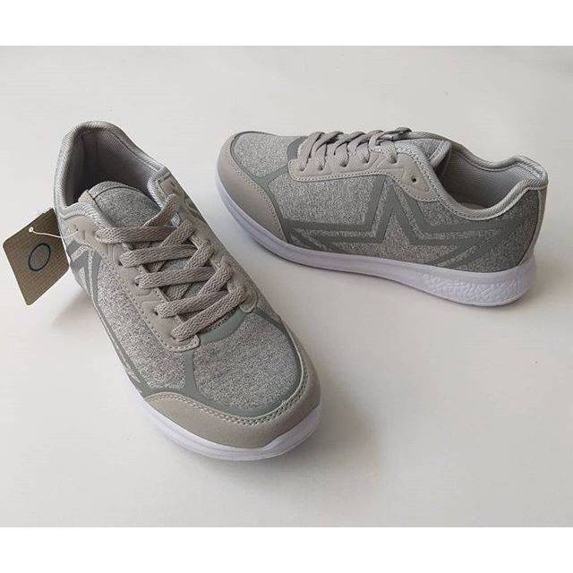 Sneakers anak nevada