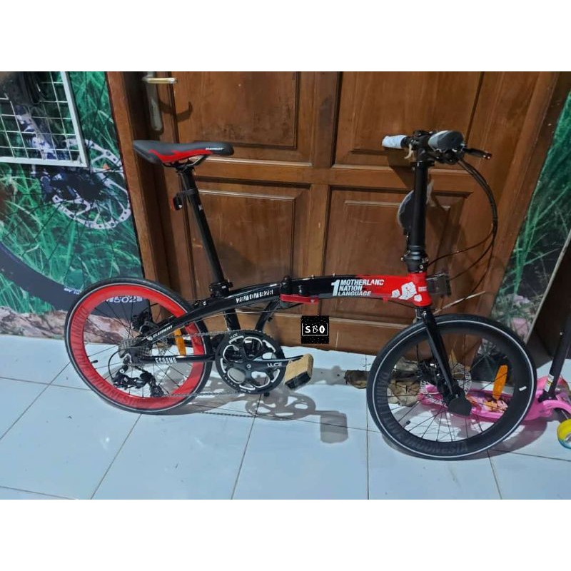 Element Ecosmo 10 Sumpah Pemuda